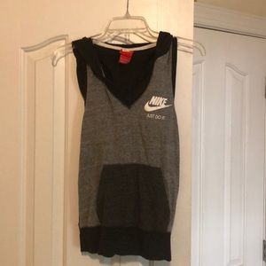Nike sleeveless top, with pocket, racer back